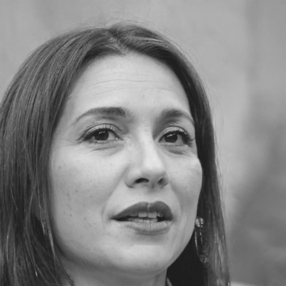 Retrato de Esperanza Herrera, instructora de salsa cubana